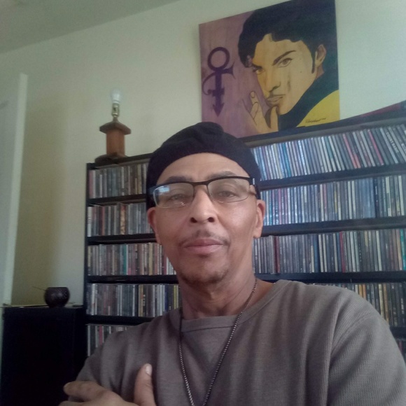 Meet your Posher, Ray - Picture 1 of 1